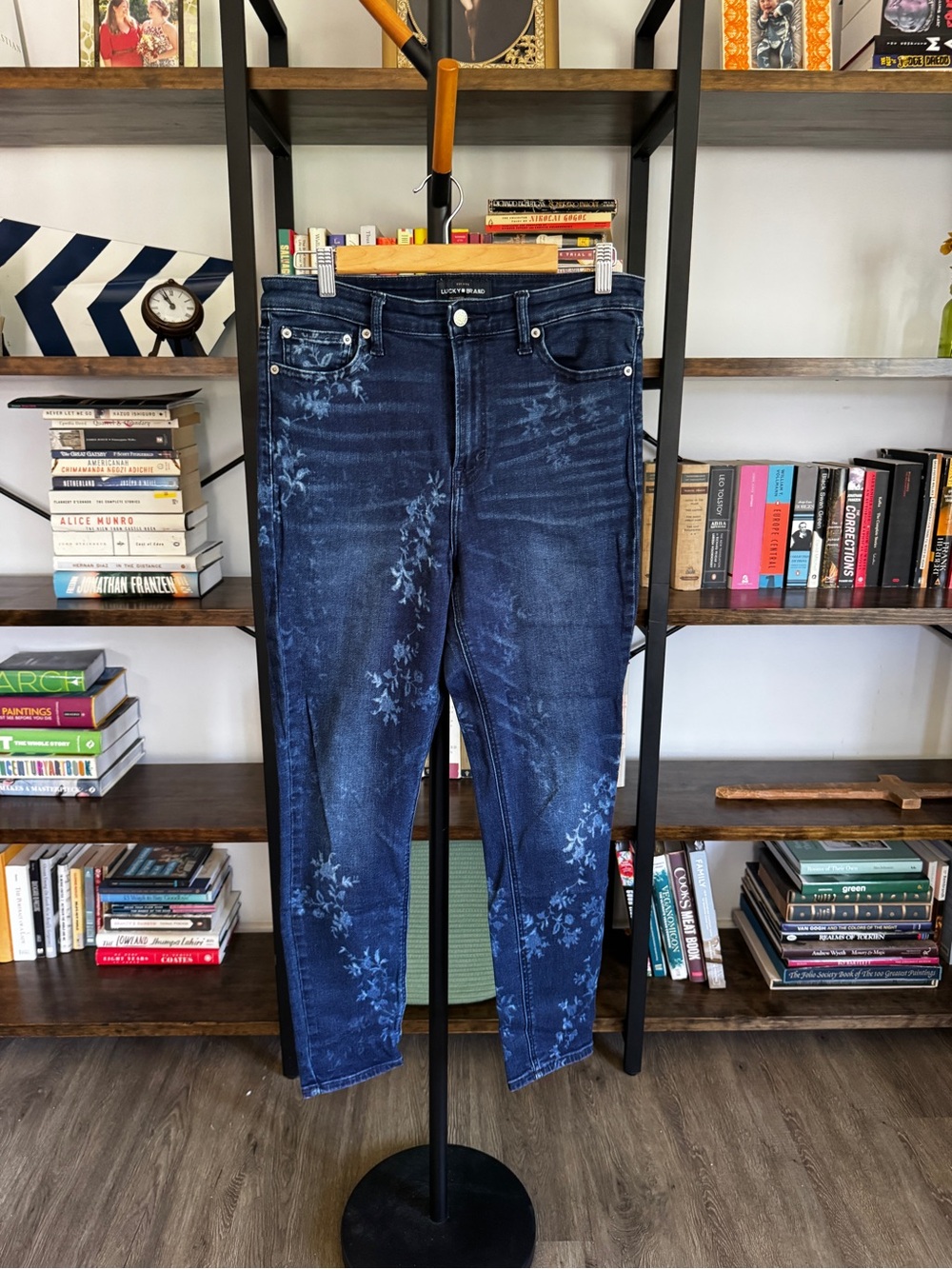Luck Brand • Women's Dark Blue Floral-Print Jeans